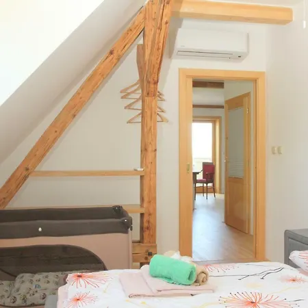 Apartment Nella *